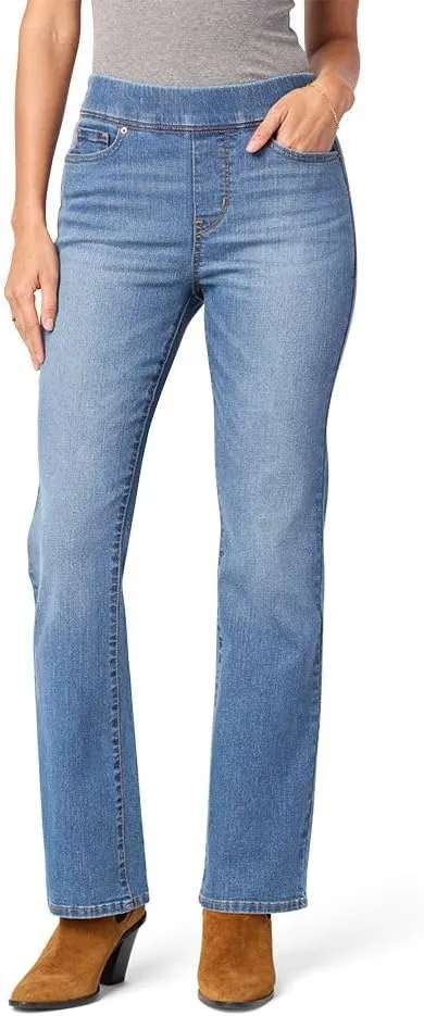 Levi Strauss Signature Gold Women's Totally Shaping Pull-on Bootcut (Also Available in Plus Size)