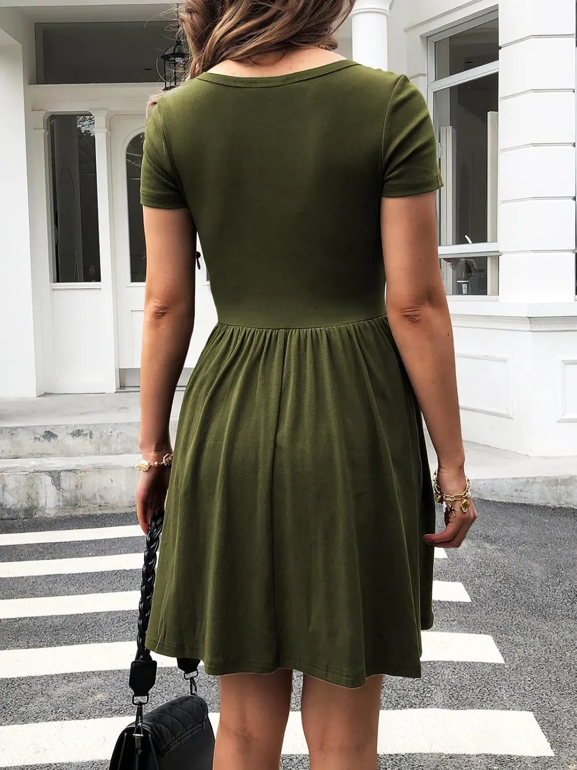 Women's Summer Casual Short Sleeve Mini Dress Square Neck A Line Pleated Swing Dresses Basic Short Dress with Pockets
